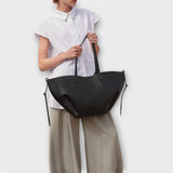NELA - Moderní kabelka typu Tote