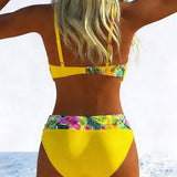 Bikini, top ve stylu braletky, kontrastní potisk
